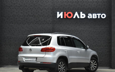 Volkswagen Tiguan I, 2011 год, 1 380 000 рублей, 8 фотография