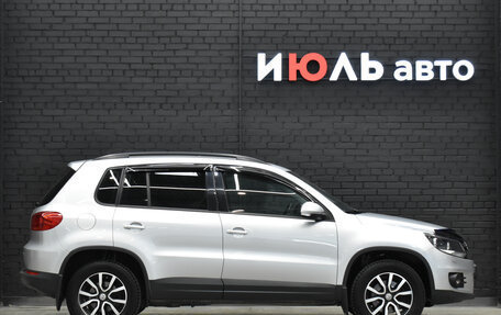 Volkswagen Tiguan I, 2011 год, 1 380 000 рублей, 10 фотография