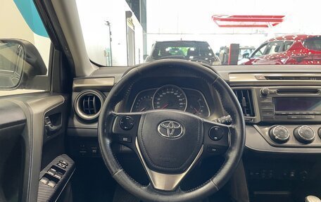 Toyota RAV4, 2013 год, 1 880 000 рублей, 16 фотография