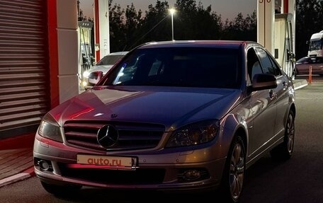 Mercedes-Benz C-Класс, 2007 год, 1 050 000 рублей, 2 фотография