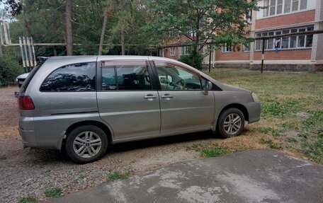 Nissan Liberty, 2001 год, 400 000 рублей, 2 фотография