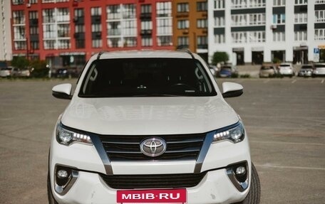 Toyota Fortuner II, 2017 год, 3 650 000 рублей, 2 фотография