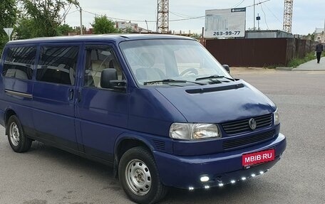 Volkswagen Caravelle T4, 1997 год, 950 000 рублей, 1 фотография