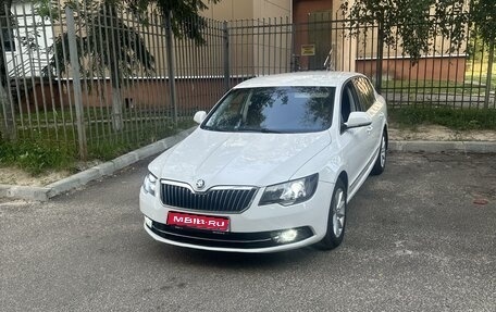 Skoda Superb III рестайлинг, 2013 год, 1 050 000 рублей, 1 фотография