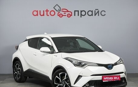 Toyota C-HR I рестайлинг, 2017 год, 2 219 000 рублей, 1 фотография