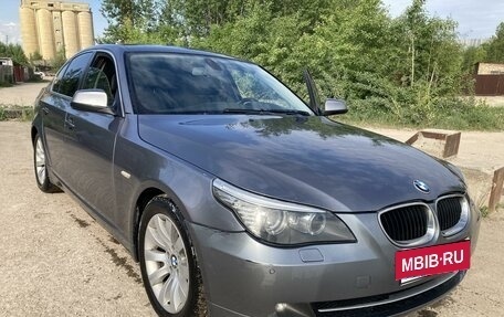 BMW 5 серия, 2008 год, 970 000 рублей, 3 фотография