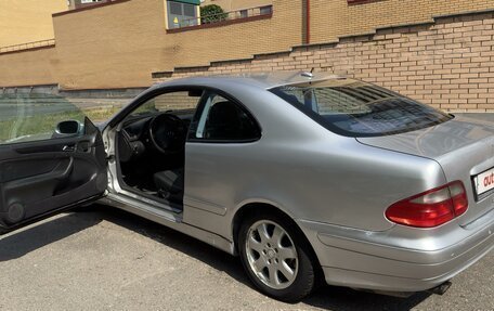 Mercedes-Benz CLK-Класс, 2000 год, 610 000 рублей, 17 фотография