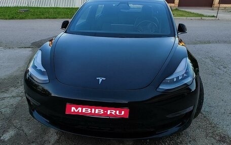 Tesla Model 3 I, 2018 год, 3 150 000 рублей, 1 фотография