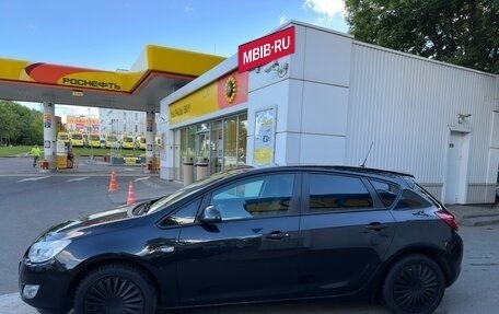 Opel Astra J, 2012 год, 800 000 рублей, 5 фотография