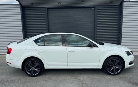 Skoda Octavia, 2018 год, 1 650 000 рублей, 10 фотография