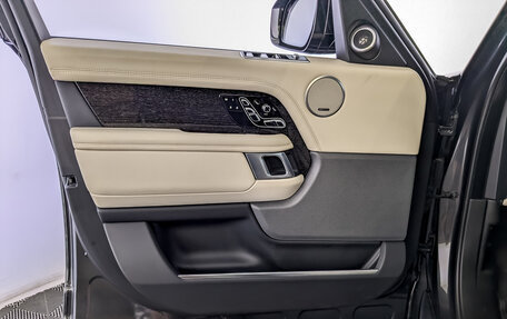 Land Rover Range Rover IV рестайлинг, 2019 год, 9 750 000 рублей, 18 фотография
