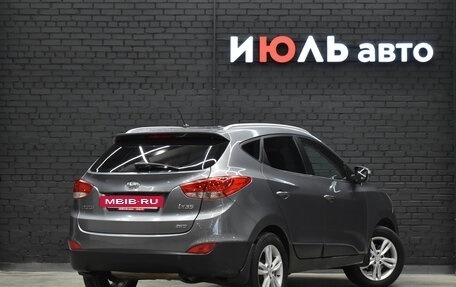 Hyundai ix35 I рестайлинг, 2012 год, 1 500 000 рублей, 8 фотография