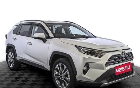 Toyota RAV4, 2019 год, 3 730 000 рублей, 3 фотография