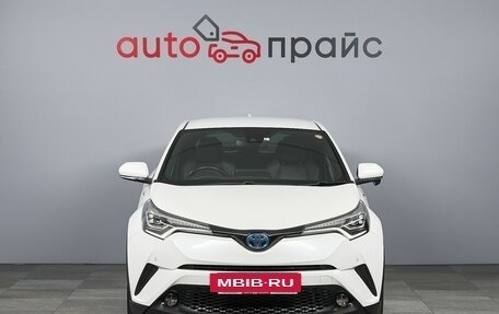 Toyota C-HR I рестайлинг, 2017 год, 2 219 000 рублей, 2 фотография