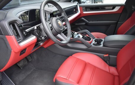 Porsche Cayenne III, 2024 год, 19 450 000 рублей, 10 фотография