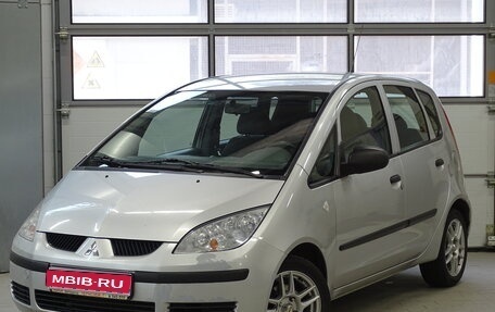 Mitsubishi Colt VI рестайлинг, 2006 год, 425 000 рублей, 1 фотография