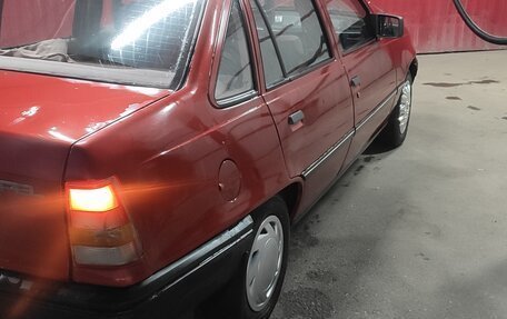 Opel Kadett E рестайлинг, 1986 год, 220 000 рублей, 7 фотография