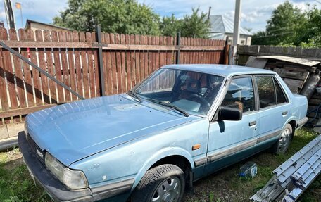 Mazda 626, 1986 год, 160 000 рублей, 3 фотография