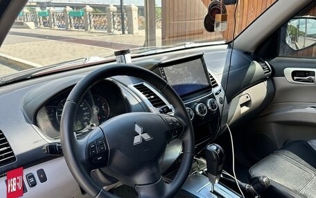 Mitsubishi Pajero Sport II рестайлинг, 2012 год, 2 450 000 рублей, 9 фотография