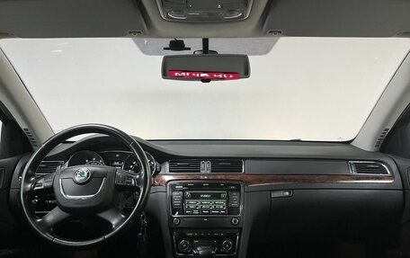 Skoda Superb III рестайлинг, 2012 год, 1 285 000 рублей, 14 фотография