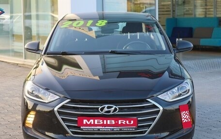 Hyundai Elantra VI рестайлинг, 2018 год, 1 335 000 рублей, 2 фотография