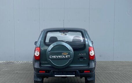 Chevrolet Niva I рестайлинг, 2009 год, 497 000 рублей, 6 фотография