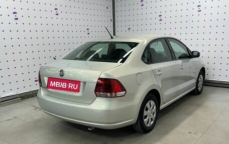 Volkswagen Polo VI (EU Market), 2013 год, 890 000 рублей, 4 фотография