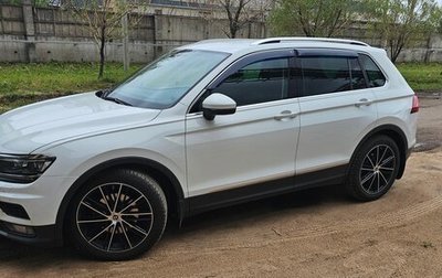 Volkswagen Tiguan II, 2017 год, 2 800 000 рублей, 1 фотография