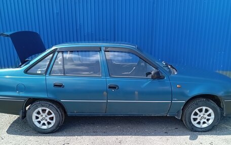 Daewoo Nexia I рестайлинг, 2000 год, 155 000 рублей, 2 фотография