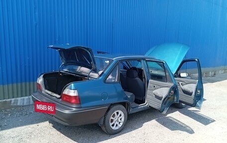 Daewoo Nexia I рестайлинг, 2000 год, 155 000 рублей, 5 фотография