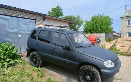 Chevrolet Niva I рестайлинг, 2006 год, 330 000 рублей, 3 фотография