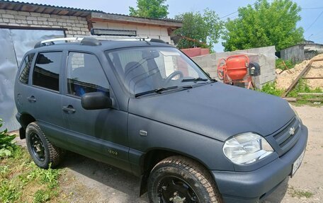 Chevrolet Niva I рестайлинг, 2006 год, 330 000 рублей, 2 фотография