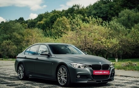 BMW 3 серия, 2018 год, 3 800 000 рублей, 3 фотография