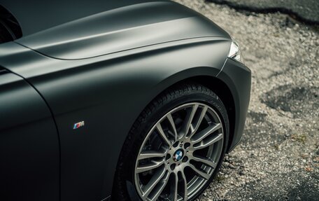 BMW 3 серия, 2018 год, 3 800 000 рублей, 15 фотография