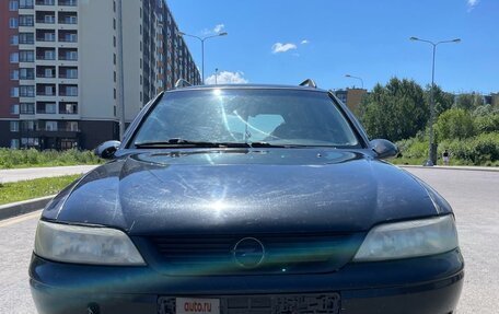 Opel Vectra B рестайлинг, 1999 год, 275 000 рублей, 1 фотография