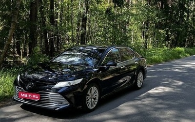 Toyota Camry, 2018 год, 3 020 000 рублей, 1 фотография