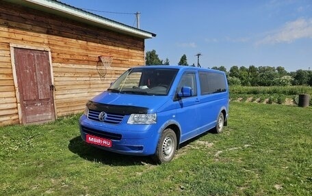 Volkswagen Caravelle T5, 2007 год, 1 300 000 рублей, 1 фотография