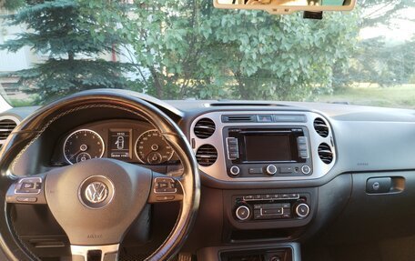 Volkswagen Tiguan I, 2015 год, 1 350 000 рублей, 5 фотография