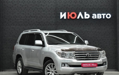 Toyota Land Cruiser 200, 2011 год, 3 350 000 рублей, 4 фотография