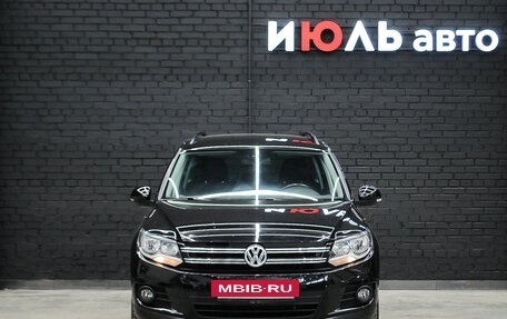 Volkswagen Tiguan I, 2016 год, 1 980 000 рублей, 2 фотография