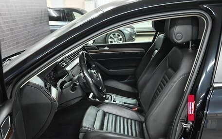 Volkswagen Passat B8 рестайлинг, 2017 год, 3 100 000 рублей, 11 фотография