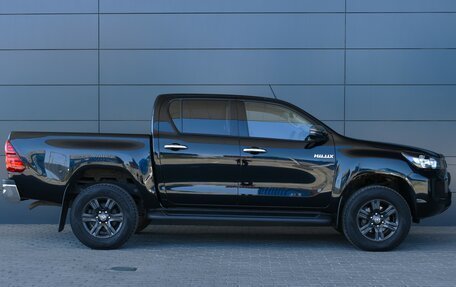 Toyota Hilux VIII, 2020 год, 4 597 000 рублей, 7 фотография