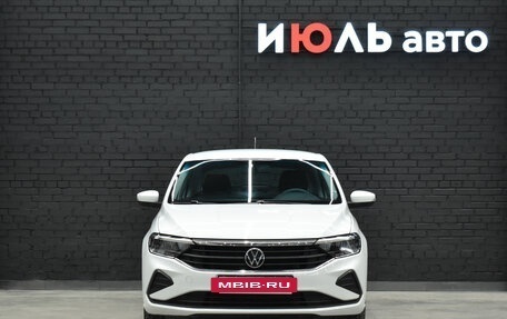 Volkswagen Polo VI (EU Market), 2021 год, 1 650 000 рублей, 2 фотография