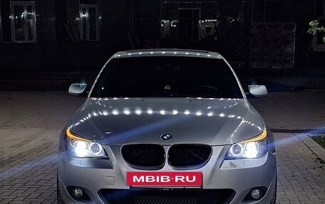 BMW 5 серия, 2007 год, 1 350 000 рублей, 2 фотография
