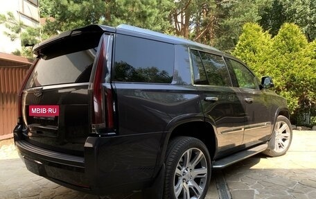 Cadillac Escalade IV, 2016 год, 5 590 000 рублей, 3 фотография