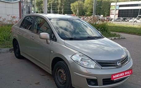 Nissan Tiida, 2011 год, 645 000 рублей, 2 фотография