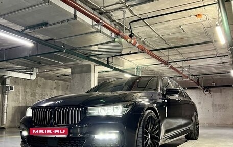 BMW 7 серия, 2015 год, 4 390 000 рублей, 3 фотография