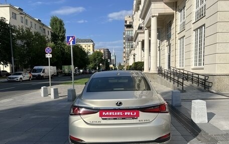 Lexus ES VII, 2019 год, 5 100 000 рублей, 6 фотография