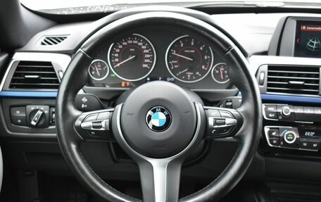 BMW 3 серия, 2018 год, 3 097 970 рублей, 16 фотография