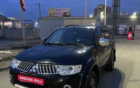 Mitsubishi Pajero Sport II рестайлинг, 2011 год, 1 855 000 рублей, 3 фотография